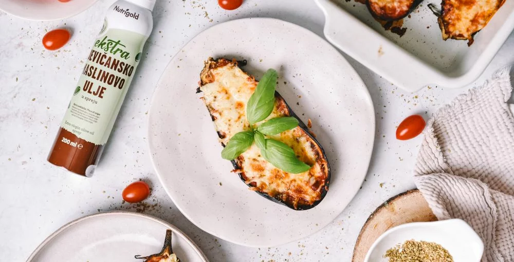 Za trenutek se prelevite v kuharskega chefa s Pizzo iz jajčevcev – vsi vas bodo hvalili!