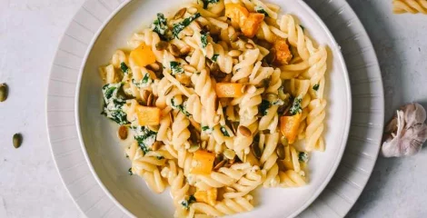 Testenine z bučo in špinačo - instashop