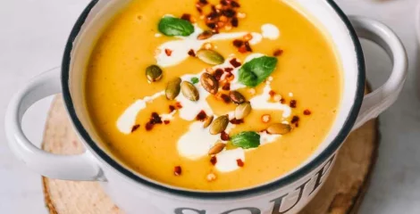 Bučna juha s curryjem - instashop