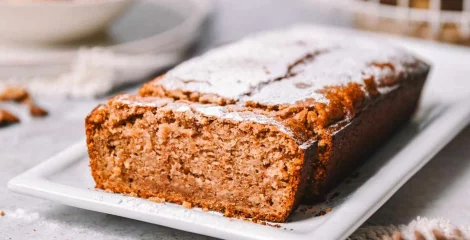 Jabolčni kolač s cimetom