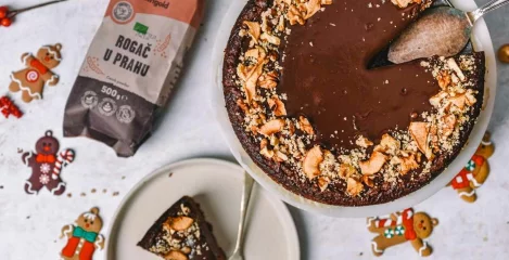 Kolač iz rožiča in jabolk