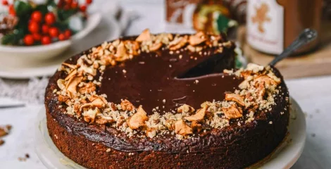 Kolač iz rogača in jabolk - instashop