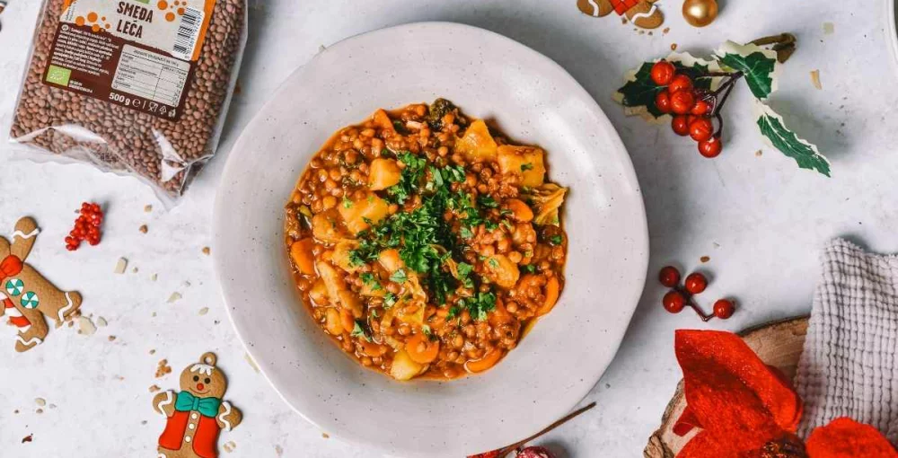 Zimska enolončnica z lečo