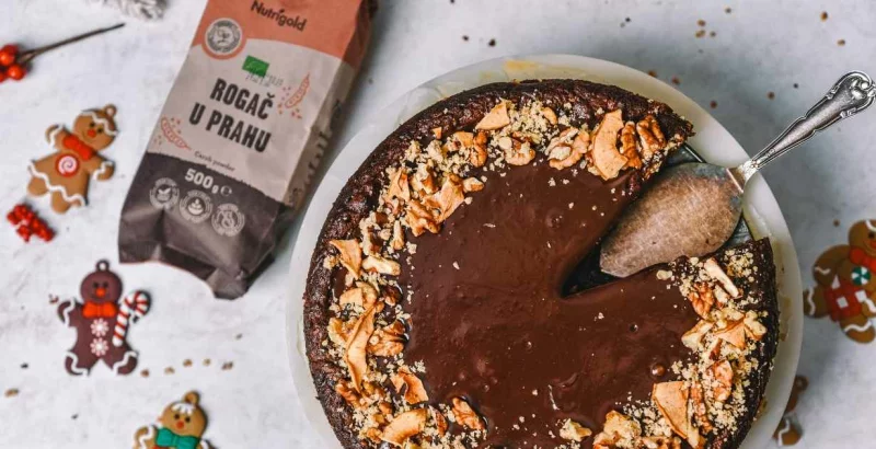 Sodeluj v giveawayu in osvoji najbolj slasten darilni paket iz Tovarne Zdrave Hrane!