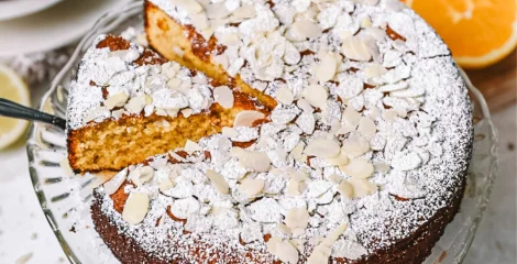 Citrusna torta iz mandljev in oljčnega olja
