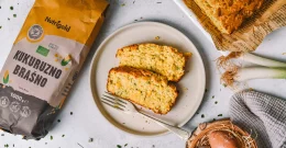 Koruzni kruh z bučkami za vsa brbončice s skrivno sestavino odličnega recepta!