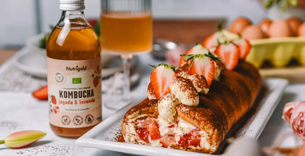 Uz Tiramisu rolado z jagodami ni prostora za nobene dileme!