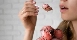 Vam je kvinoja dolgočasna? Pripravite sladoled, palačinke, mafine, tortilje… in še en nepričakovan recept