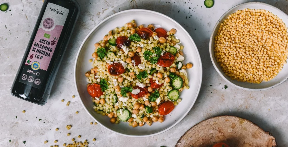 Fregola solata s paradižnikom