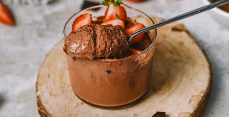 Beljakovinski čokoladni mousse